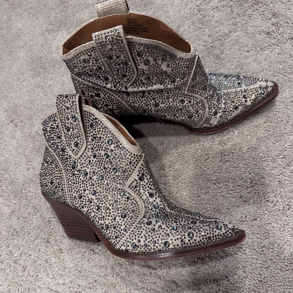 Jessica Simpson Prism Weatern booties